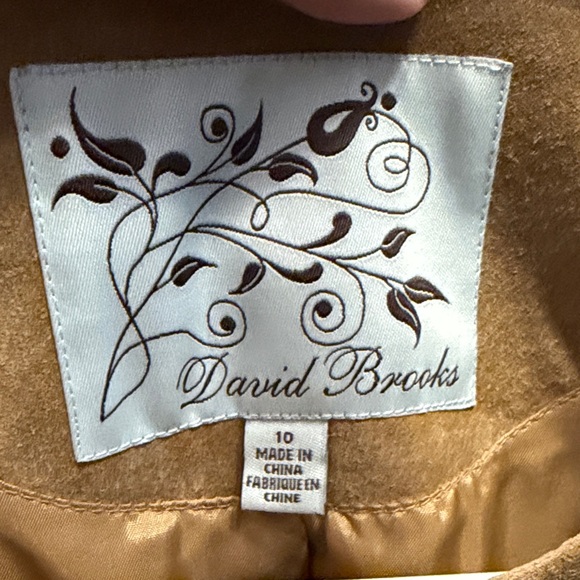 David Brooks Tan Suede Blazer with Button Detail - Picture 11 of 11